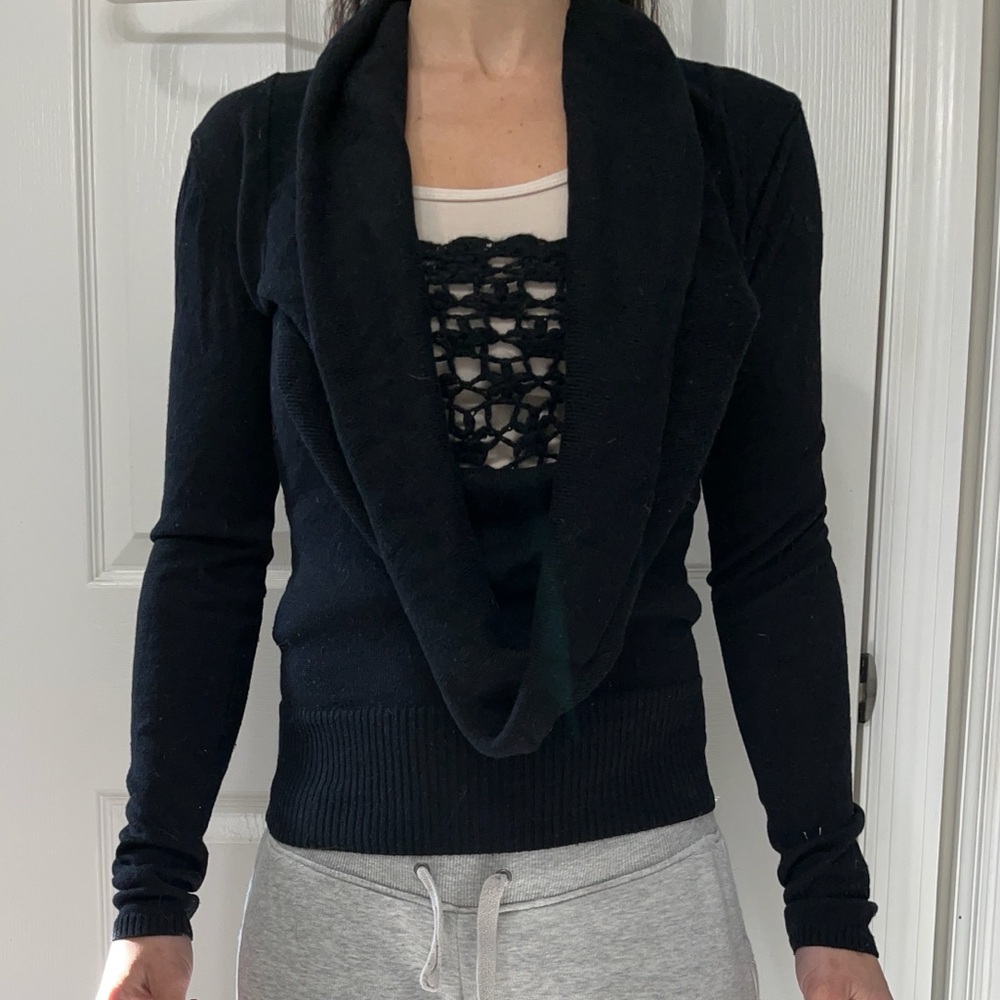 Elegant Black Arden B Women's small Sweater